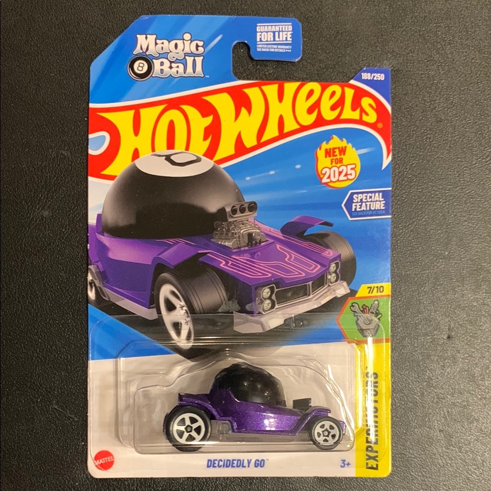 Hot Wheels Magic 8 Ball Purple Car